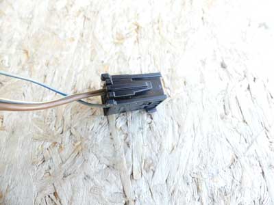 Mercedes Black 4 Pole 3 Wire Connector Plug 22054539284